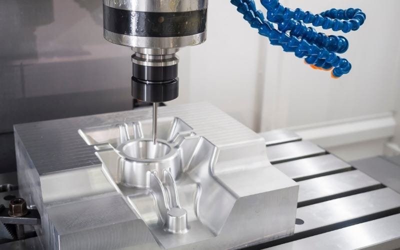 Aprenda quais são as etapas da usinagem CNC